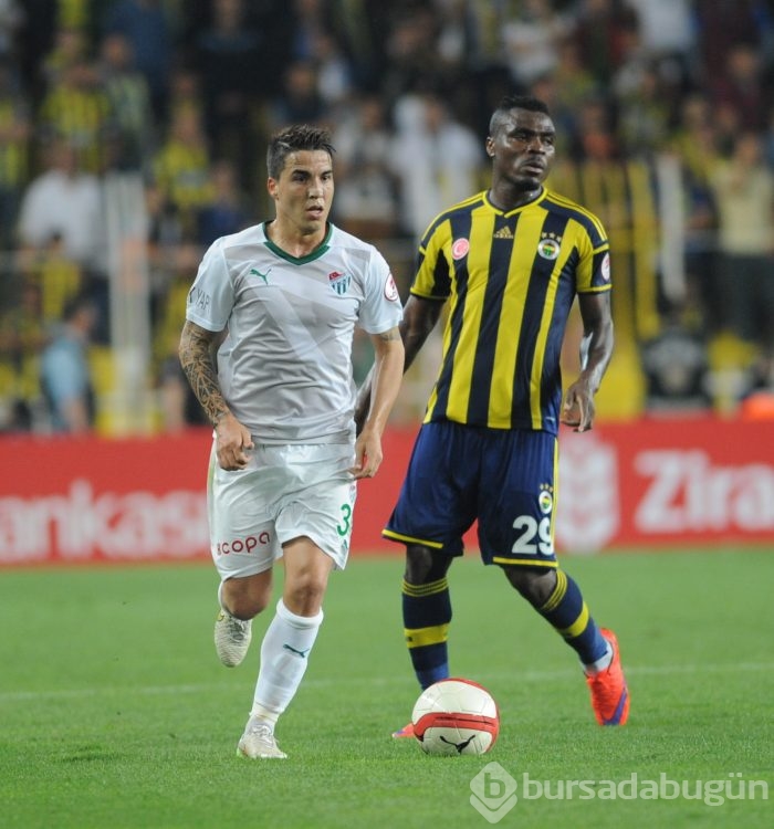 Timsah Fenerbahçe'yi Saraçoğlu'na gömdü!
