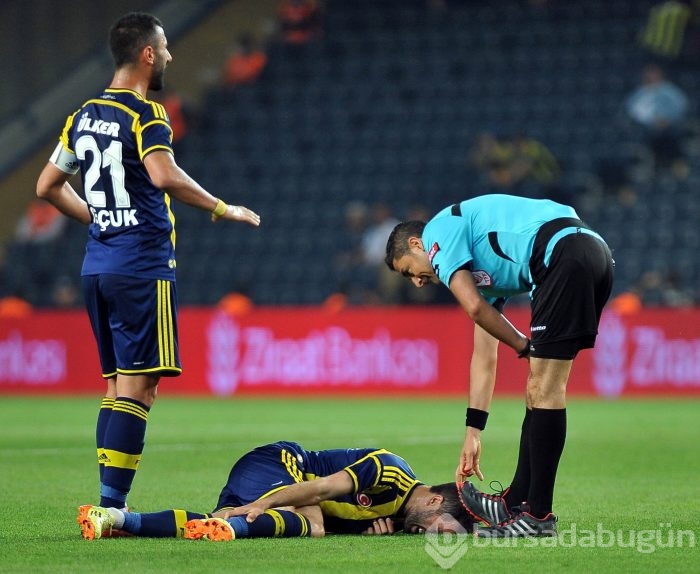 Timsah Fenerbahçe'yi Saraçoğlu'na gömdü!