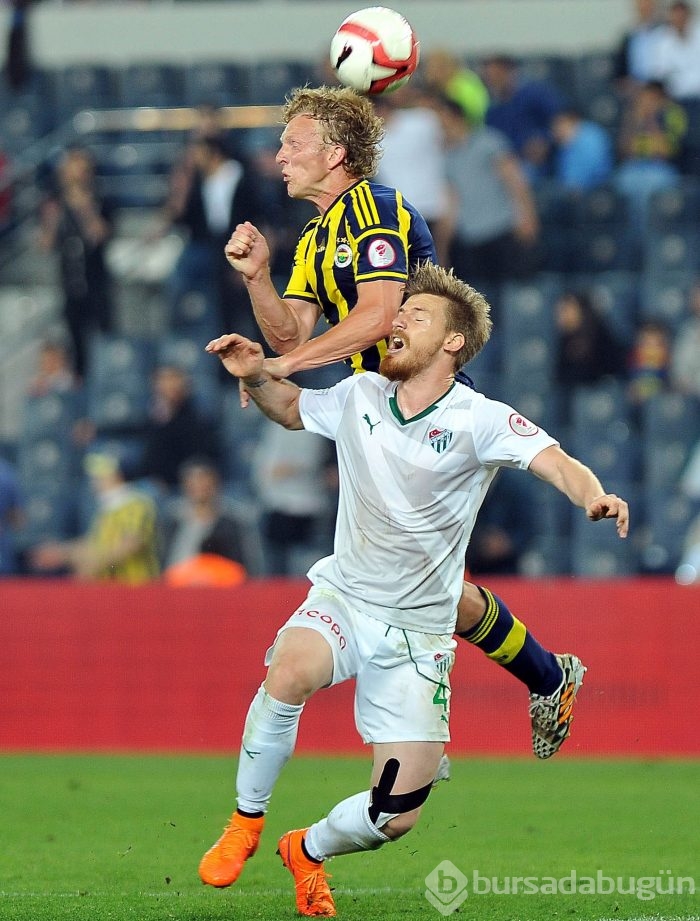 Timsah Fenerbahçe'yi Saraçoğlu'na gömdü!
