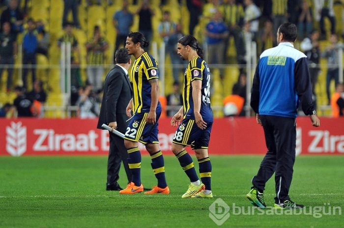 Timsah Fenerbahçe'yi Saraçoğlu'na gömdü!