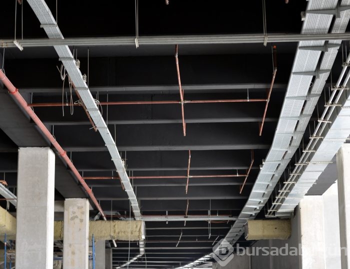 Timsah Arena'nın alttan ısıtma sistemi de tamam
