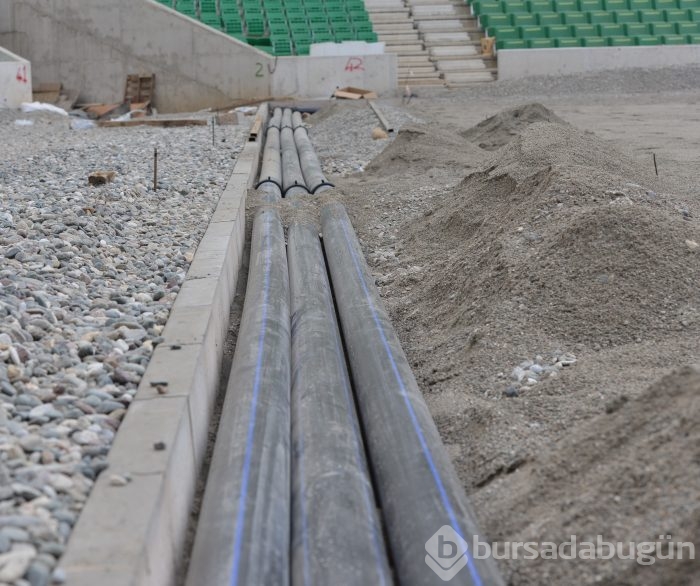 Timsah Arena'nın alttan ısıtma sistemi de tamam