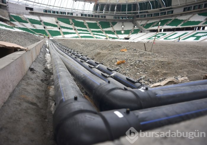 Timsah Arena'nın alttan ısıtma sistemi de tamam