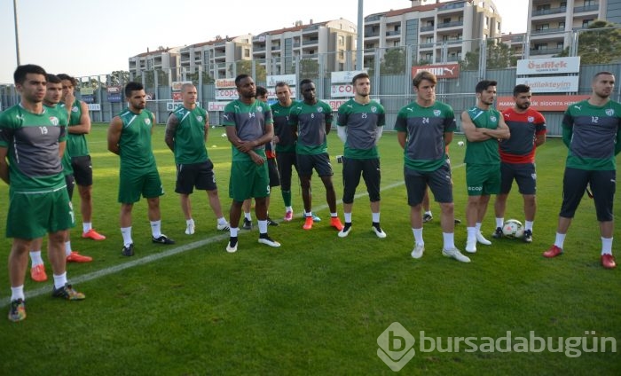 Başbakan Davutoğlu'ndan Bursaspor'a baklava jesti 