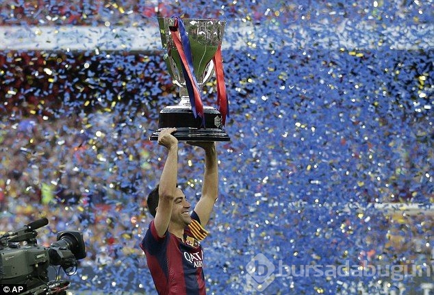 Xavi gözyaşları içinde Barça'ya veda etti!