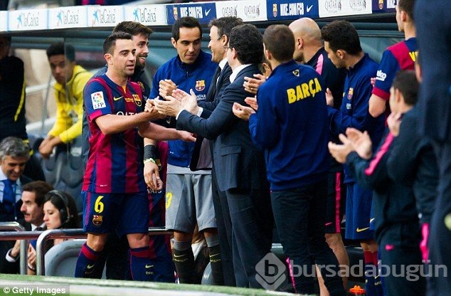 Xavi gözyaşları içinde Barça'ya veda etti!