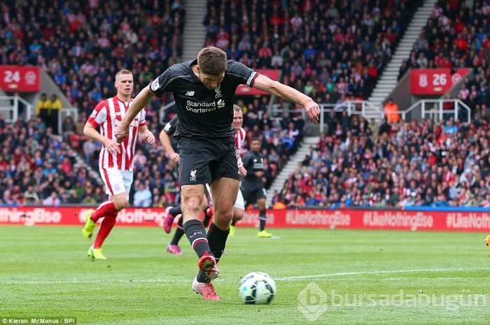Stoke City Liverpool'u dağıttı!