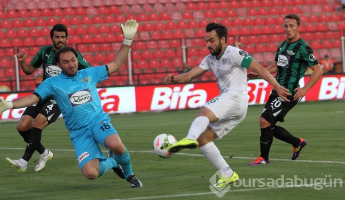 Bursaspor'u Josue sırtladı!