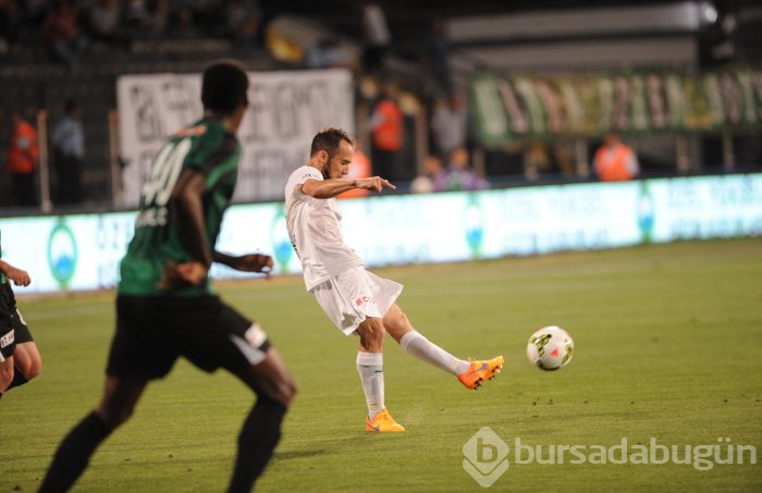 Bursaspor'u Josue sırtladı!