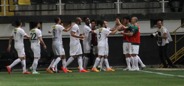 Bursaspor'u Josue sırtladı!