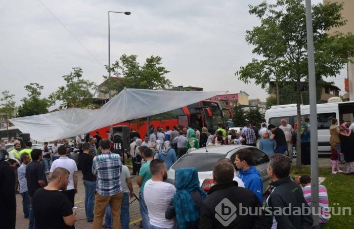 Bursaspor taraftarları umre yolcusu