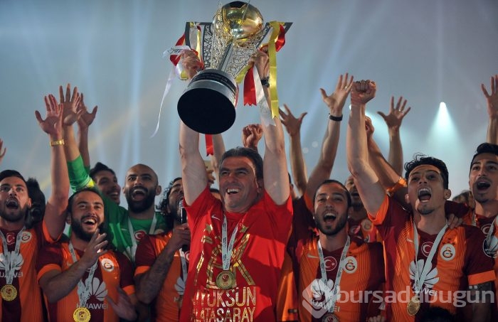 Galatasaray şampiyonluk kupasına kavuştu!