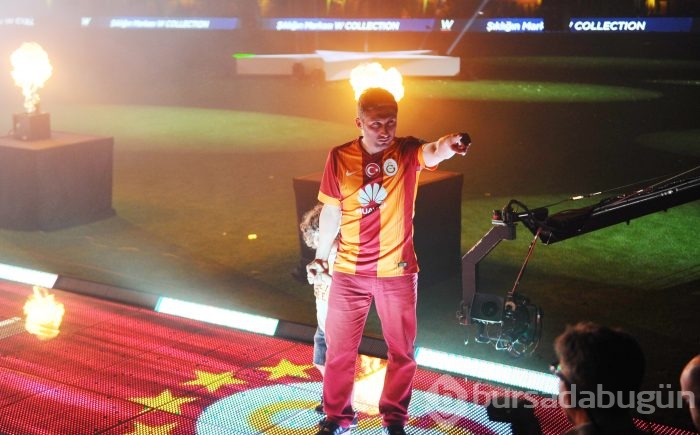 Galatasaray şampiyonluk kupasına kavuştu!
