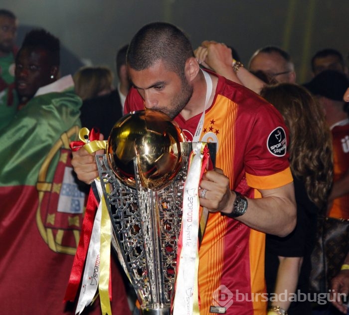 Galatasaray şampiyonluk kupasına kavuştu!