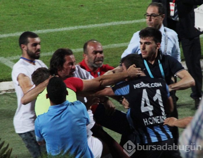 Adana'da maç sonu ortalık savaş alanına döndü!