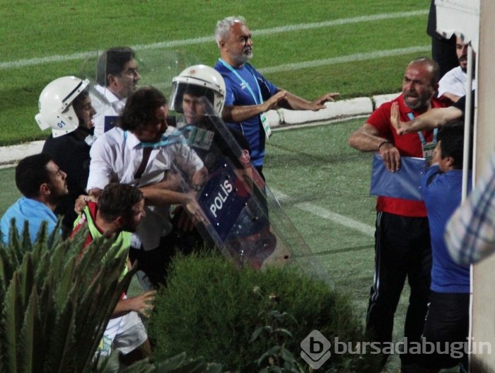 Adana'da maç sonu ortalık savaş alanına döndü!