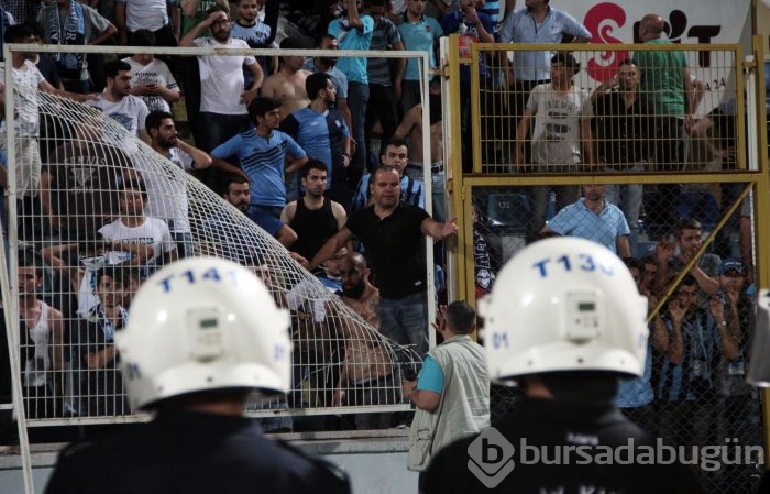 Adana'da maç sonu ortalık savaş alanına döndü!