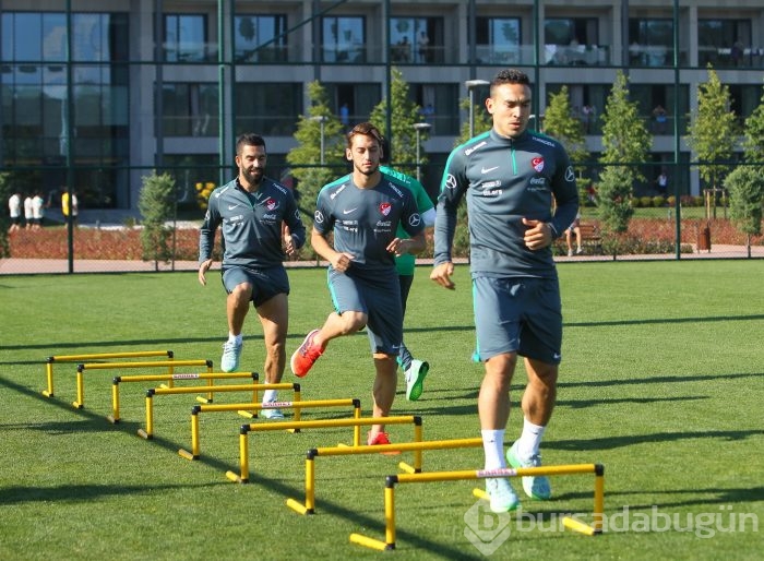 A Milli takım hazırlıklarına başladı