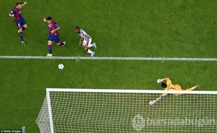 Şampiyonlar Ligi'nde en büyük Barcelona!