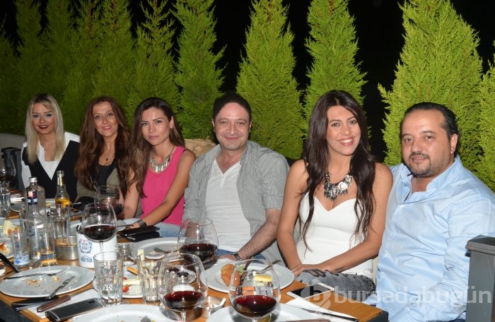 Bülent Özdemir ve Hande Dönmez Sir Winston Brasserie'de...