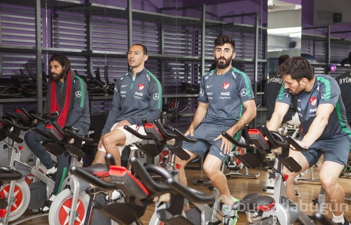 A Milli futbolcularda soğuk oda şaşkınlığı!