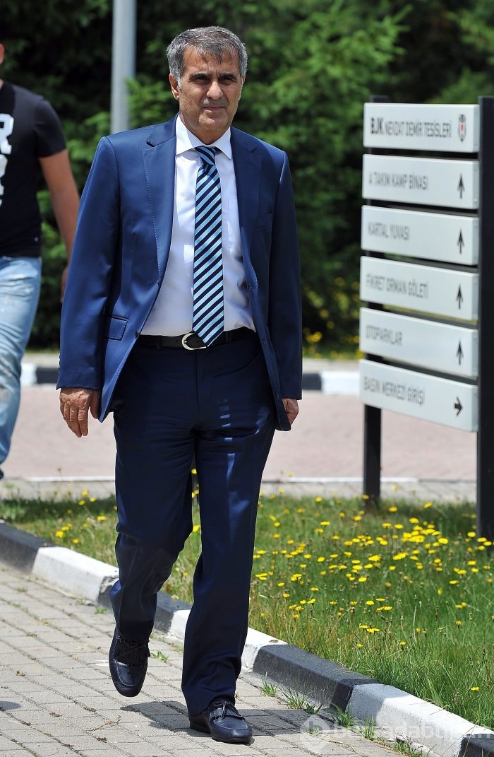Şenol Güneş resmen Beşiktaş'ta!