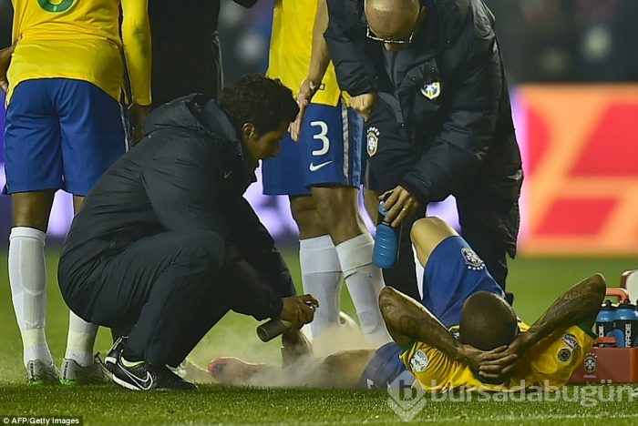 Neymar Brezilya'yı ipten aldı!