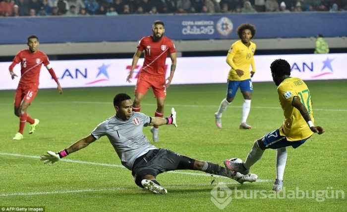 Neymar Brezilya'yı ipten aldı!