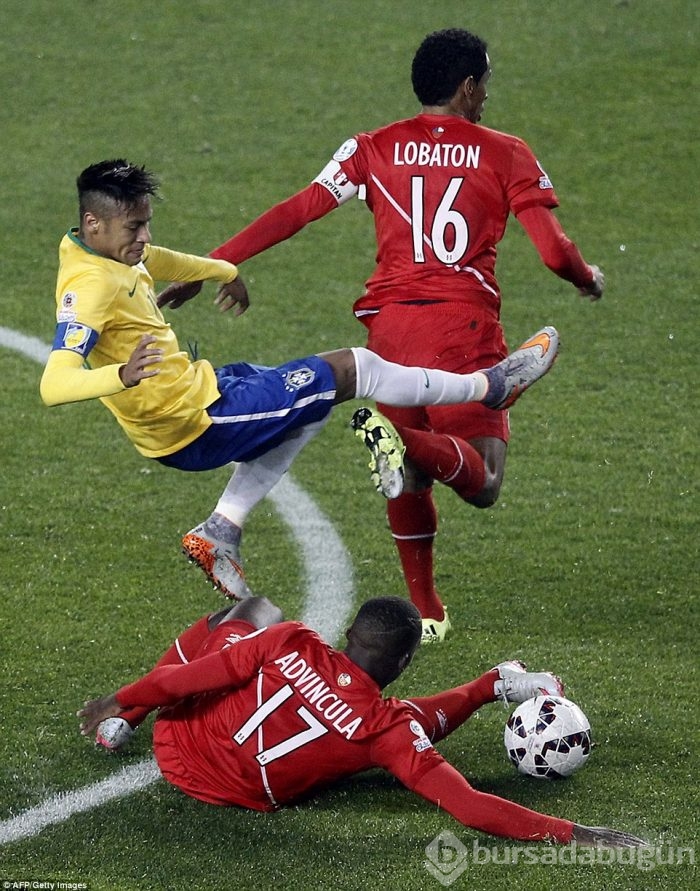 Neymar Brezilya'yı ipten aldı!