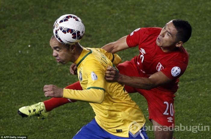 Neymar Brezilya'yı ipten aldı!