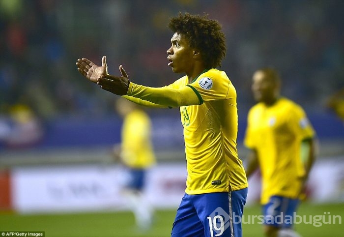 Neymar Brezilya'yı ipten aldı!