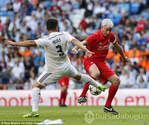 Bernabeu'da eski yıldızlar nefes kesti!