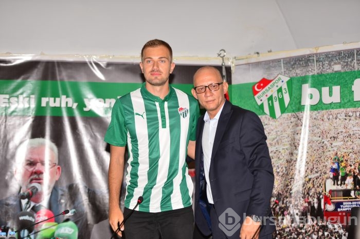 Mert Gunok Bursaspor Da Foto Galerisi 4 Bursadabugun Com