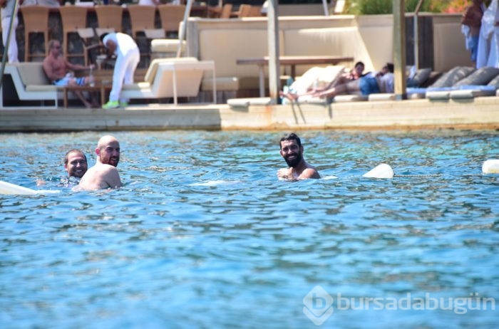 Önce namaz sonra...