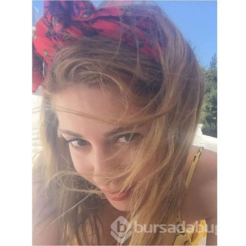 Sinem Kobal imaj değiştirdi