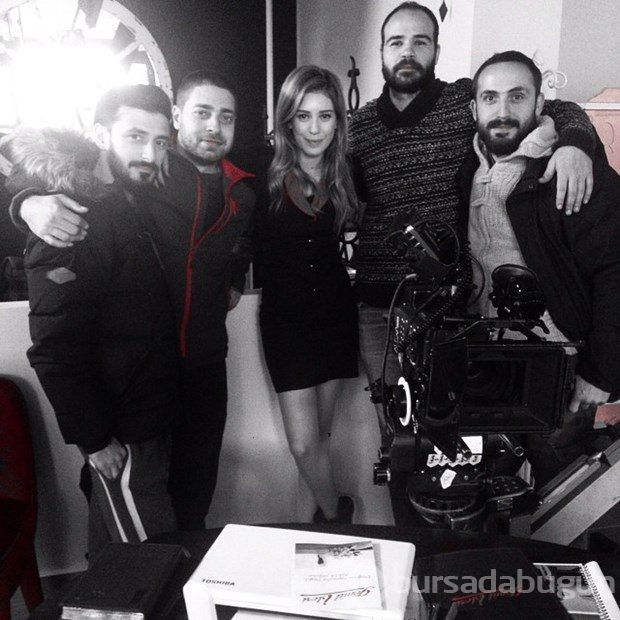 Sinem bu fotoğrafını 17 dakikada sildi