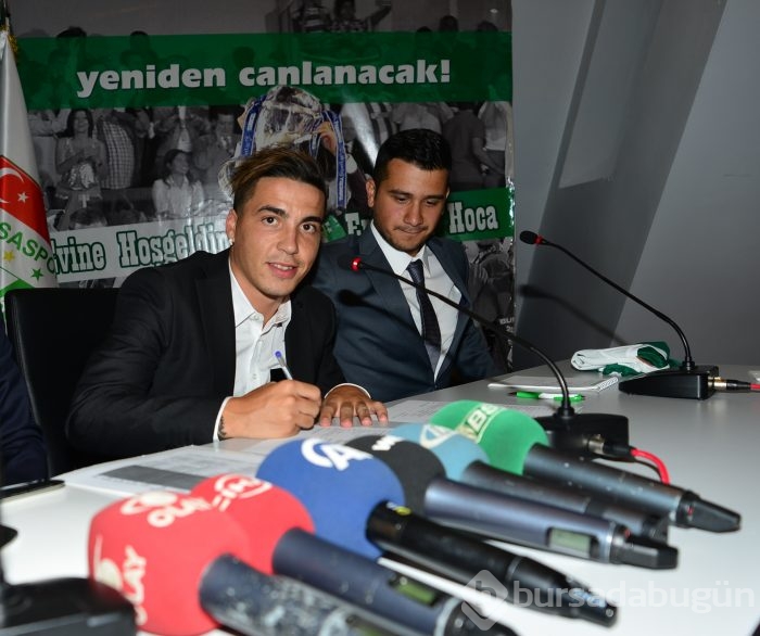 Josue'den Bursaspor'a 1 yıllık imza!