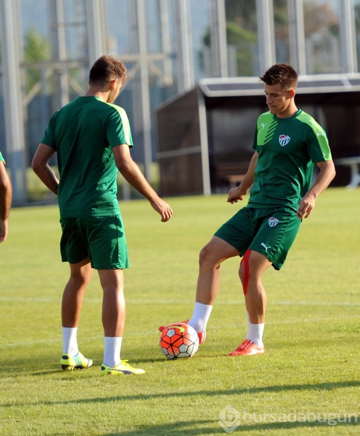 Bursaspor'da neşeli idman 