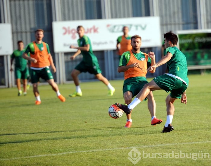Bursaspor'da neşeli idman 