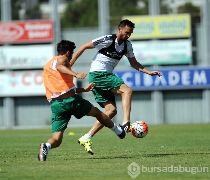 Bursaspor hazırlıklarının ilk etabını tamamladı