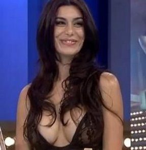 O da futbolcu eşi oluyor