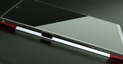 Çelikten bile sağlam telefon