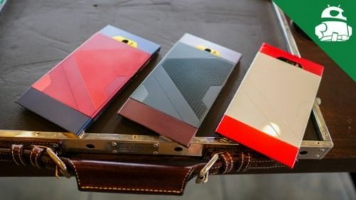 Çelikten bile sağlam telefon