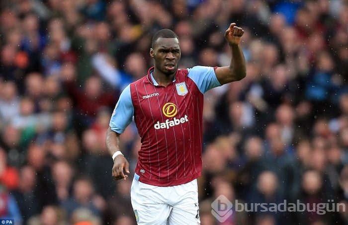 Benteke resmen Liverpool'da!