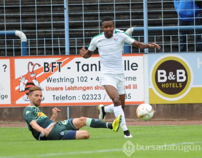 Bursaspor kaçtı,Mönchengladbach yakaladı!