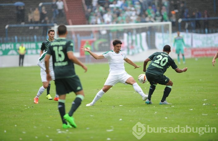 Bursaspor kaçtı,Mönchengladbach yakaladı!