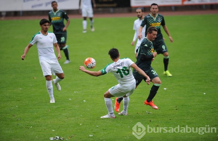 Bursaspor kaçtı,Mönchengladbach yakaladı!