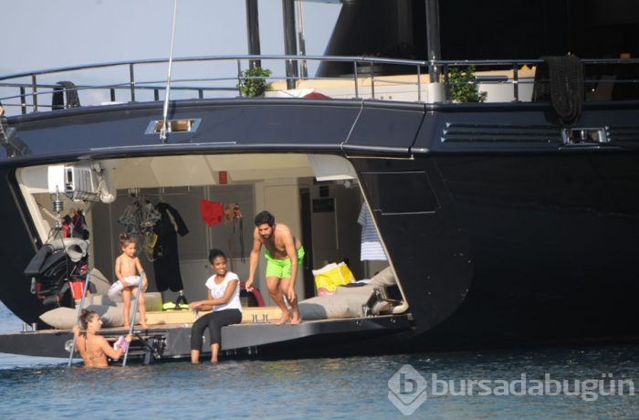 Ebru Gündeş ve Reza Zarrab'ın yat keyfi