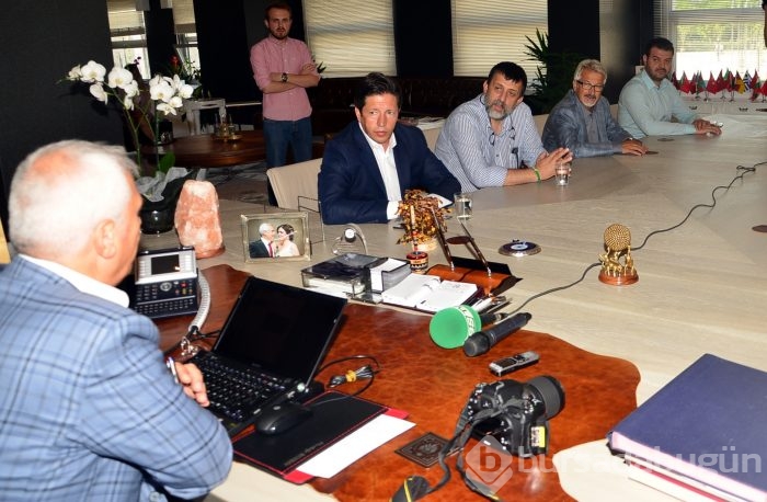 Bursaspor yönetiminden Başkan Bozbey'e teşekkür