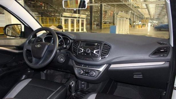 Lada Vesta'nın iç dizaynı böyle olacak